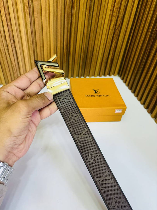 44 LV LOIUS VUTTON PREMIUM QUALITY REVERSIBLE BELT