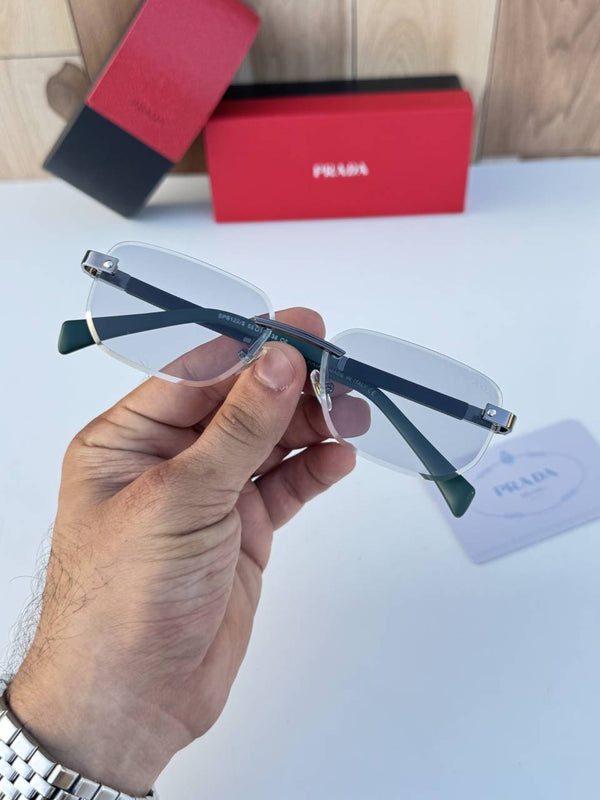 Prada_122_gun_grey