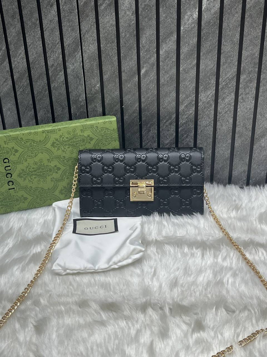 Gucci_75_Padlock_Chainwallet_With_OriginalBox_DustCover