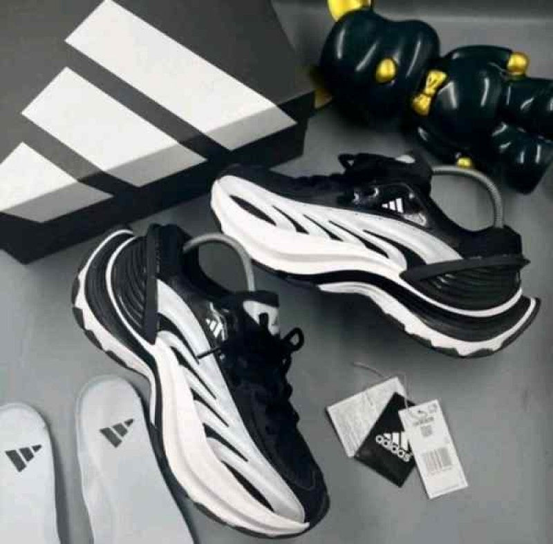 Adidas vento XLG MTW