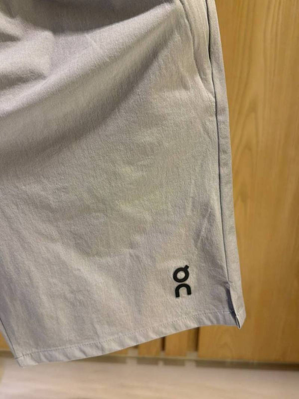 On Cloud IMPORTED STORE ARTICLE SHORTS