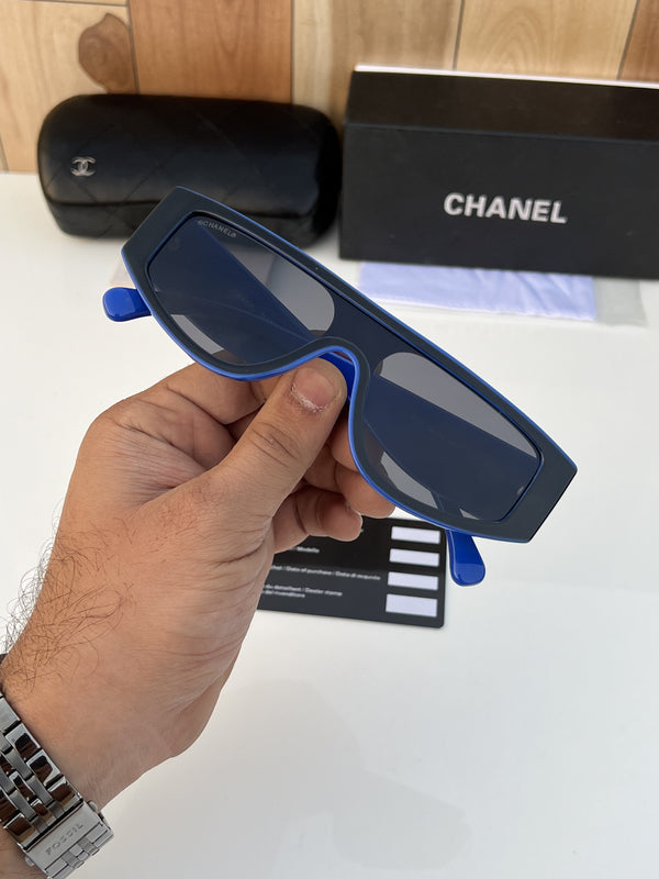 Chanel 1001 blue black