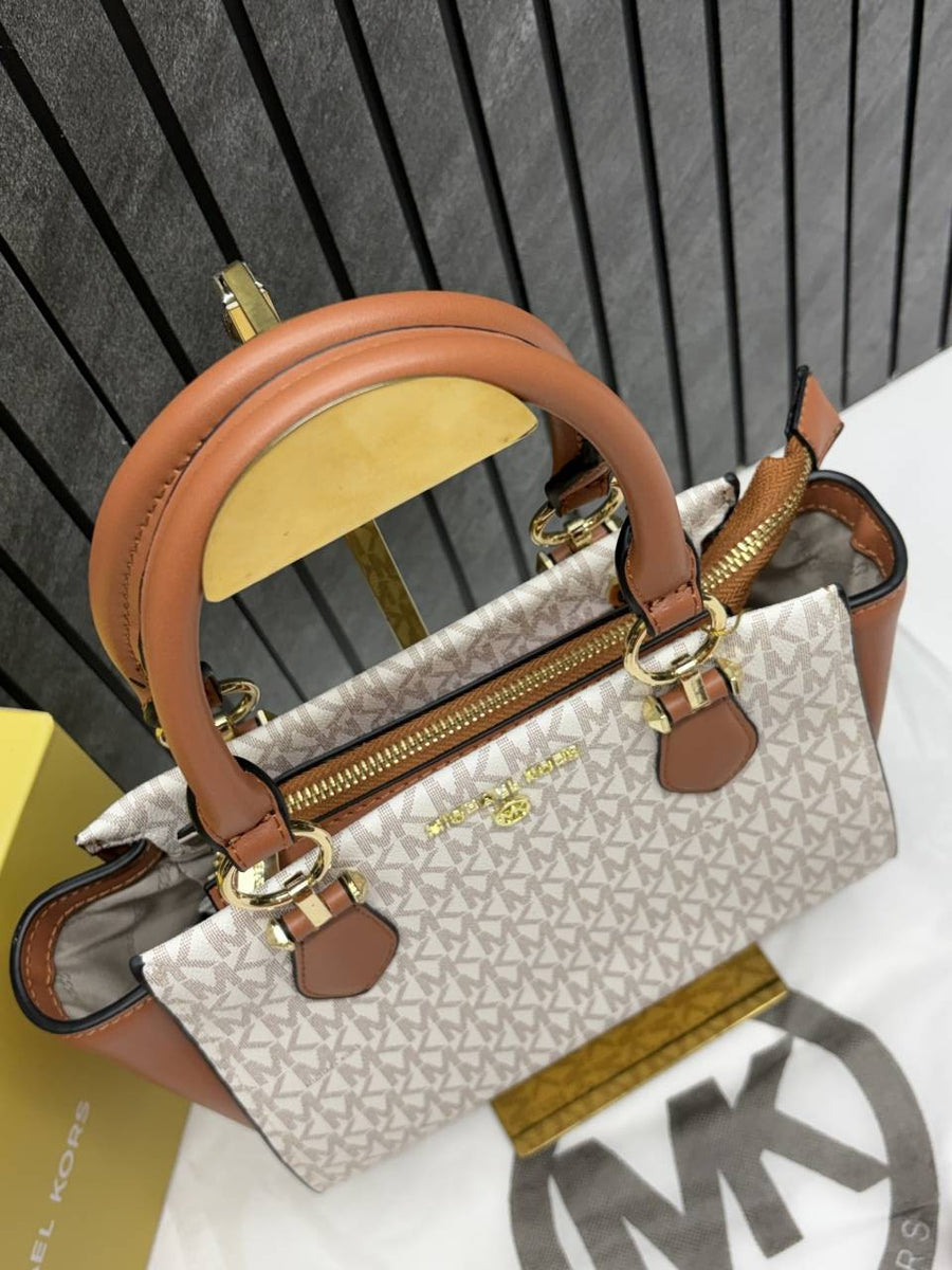 Michael Kors_1687_Marilyn_Small_Satchel_With_OriginalBox