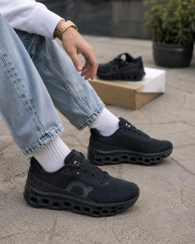 On Cloudmonster 3 All Black 2613