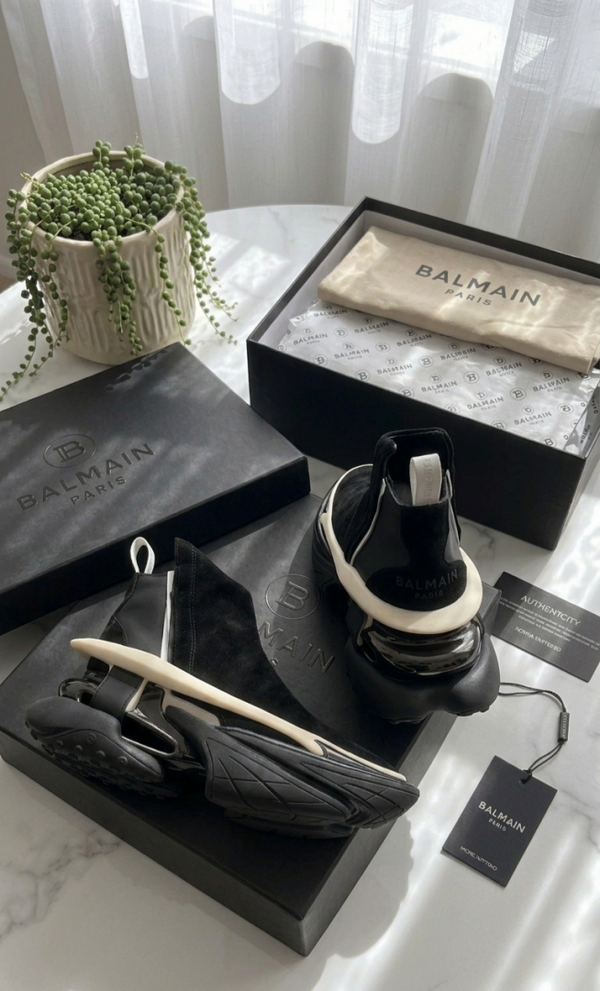 Balmain FUTURE AERODYNAMIC BLACK SNEAKER
