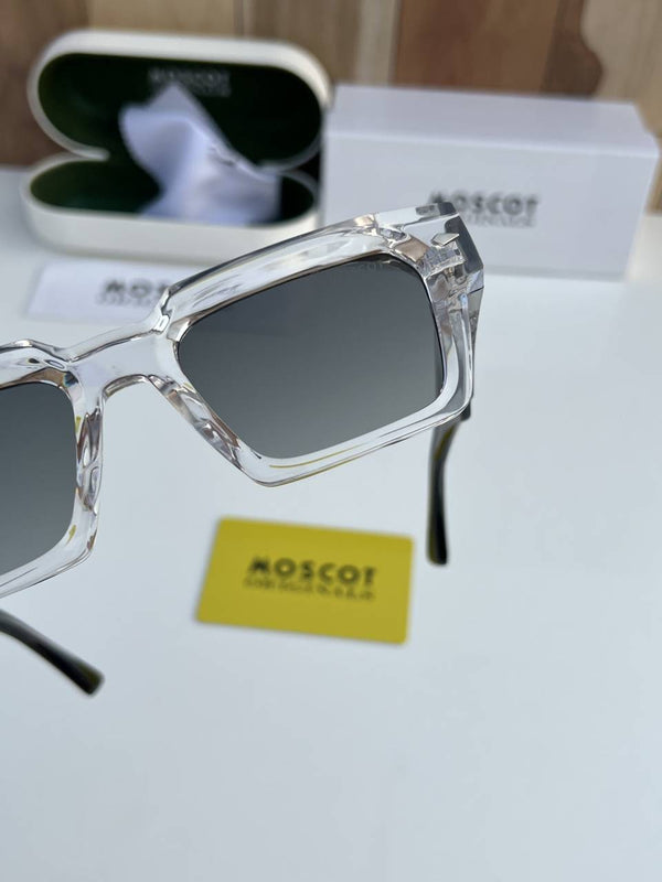 Moscot_33804_transparent_green