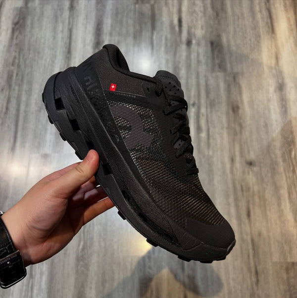 On Cloudultra 3 All Black