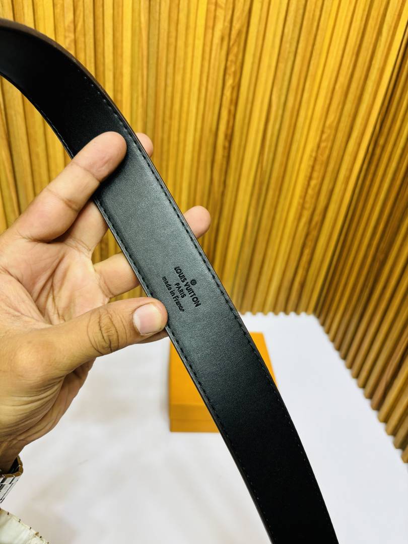 53 LV LOIUS VUTTON PREMIUM QUALITY BELT