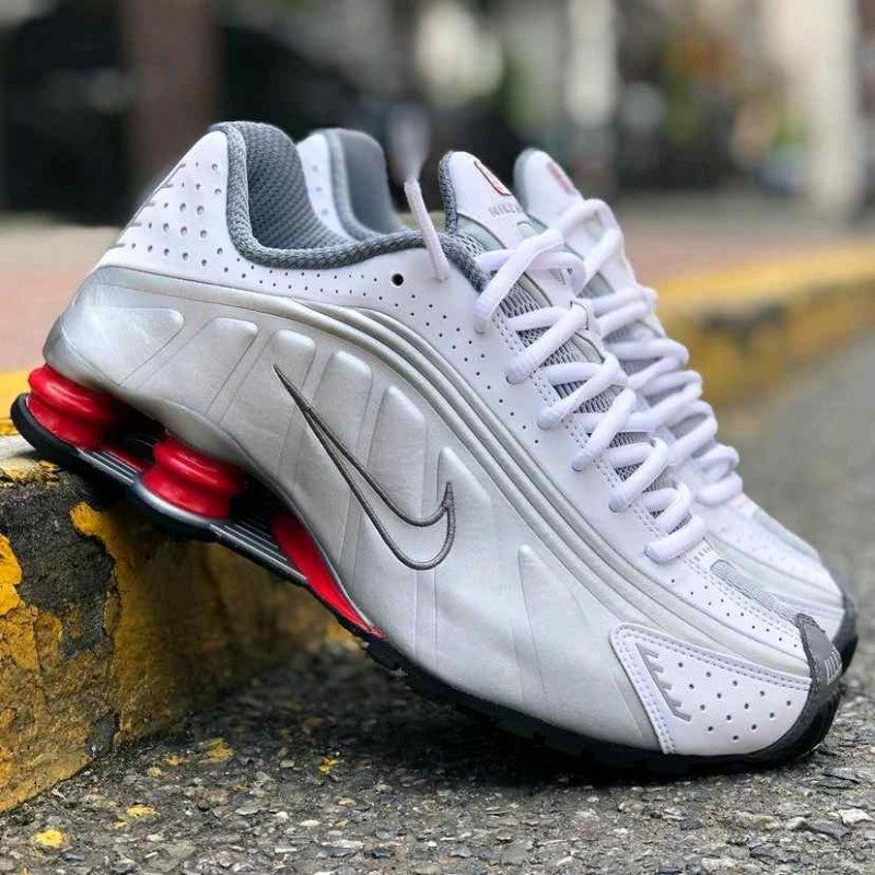 Nike_ shox_R4_white_metallic_silver
