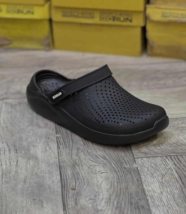 Crocs LiteRide Clog in BlackSlate Black