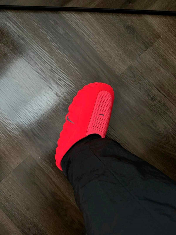 Nike Mind 001 Mules In Solar Red fix 2550