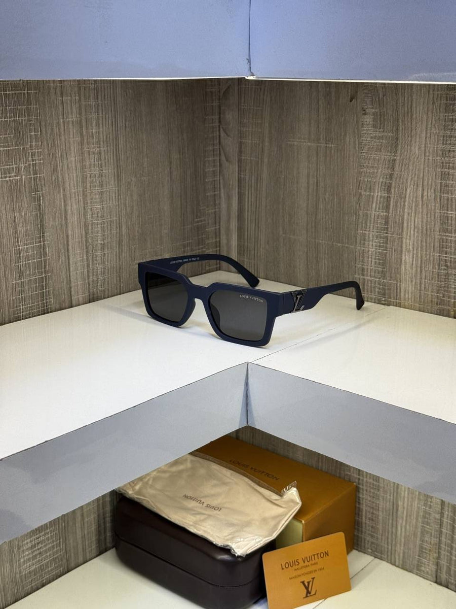 Louis Vuitton 88082 Blue