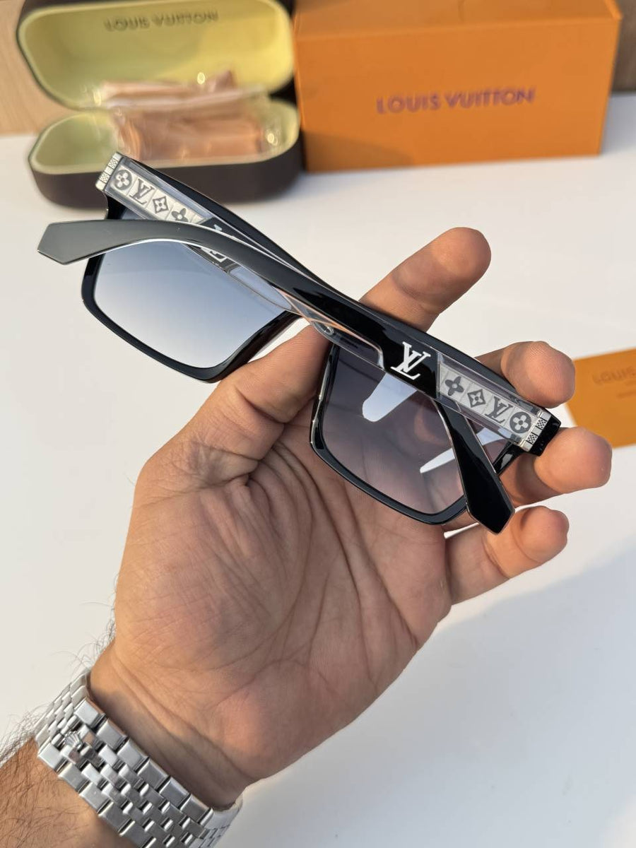 Louis Vuitton_191_blue