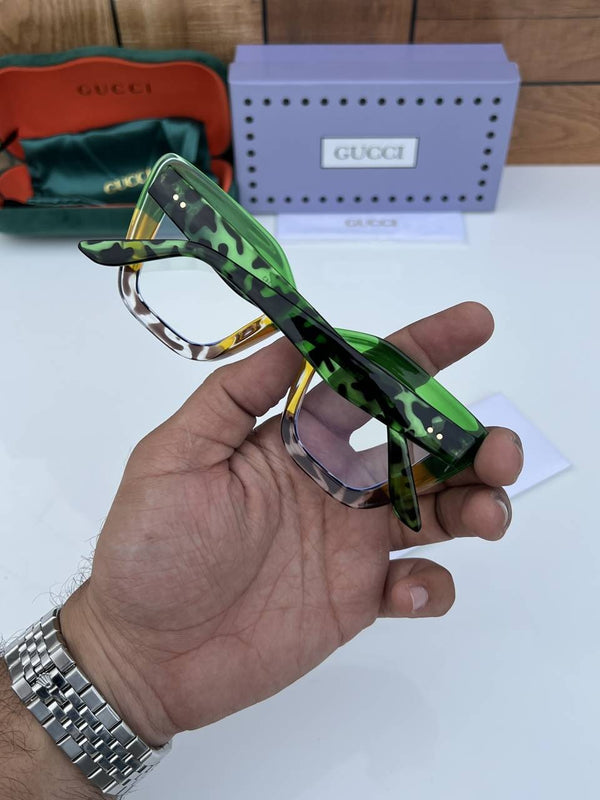 Gucci 6186 green plano