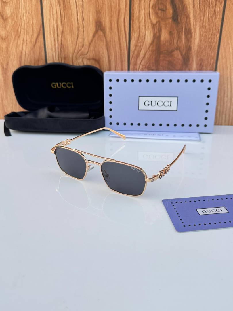 Gucci 15035 gold black