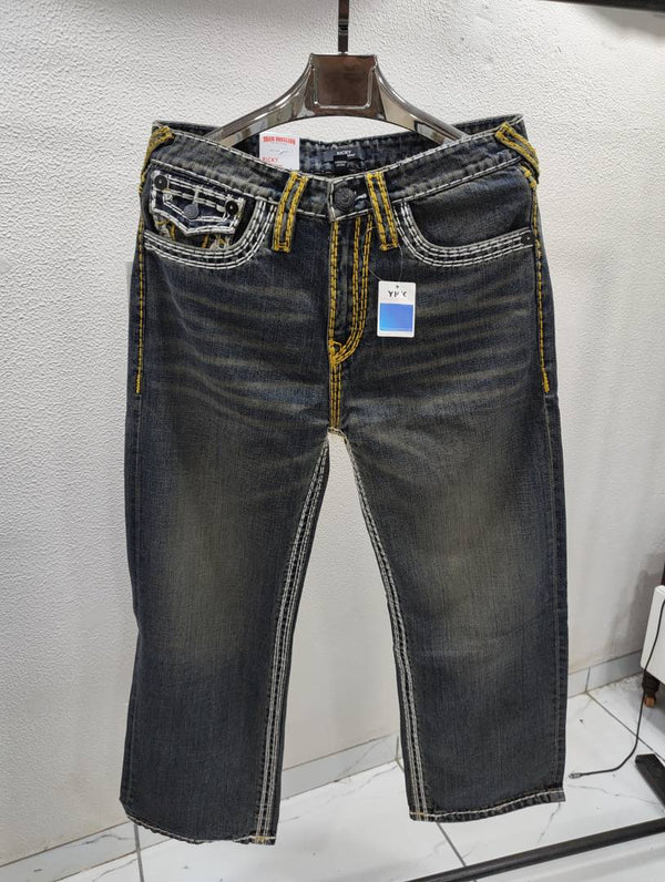 TRUE RELIGION IMPORTED STORE ARTICLE JEANS