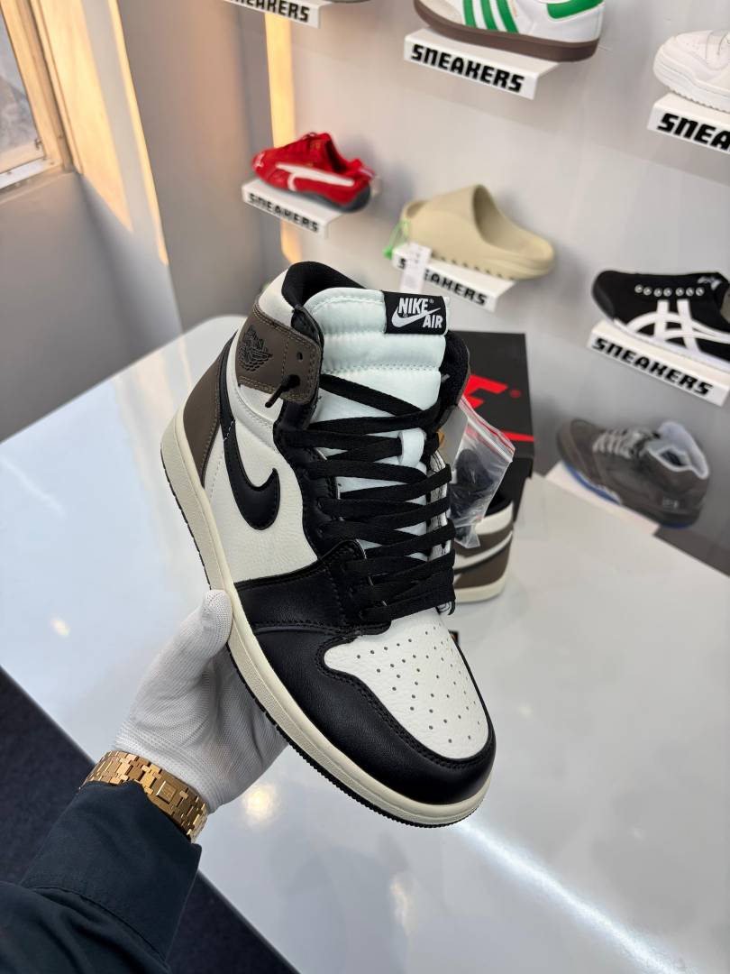 Jordan 1 High Dark Mocha Brown For mens sale