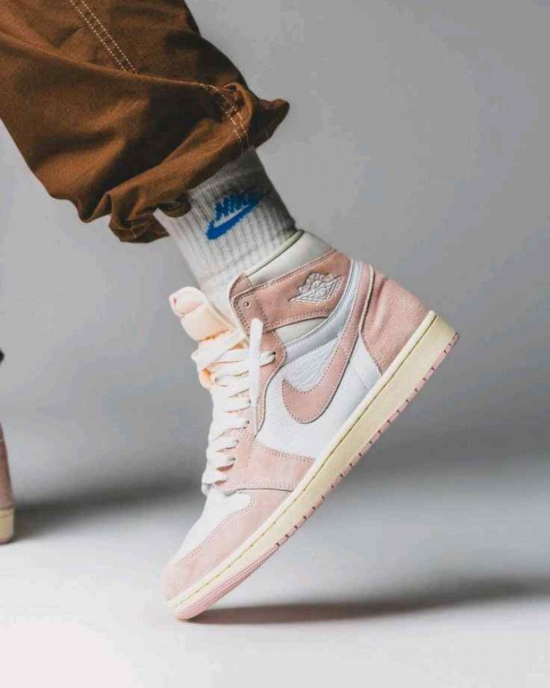 Air_Jordan_Retro_1_Washed_Pink_837