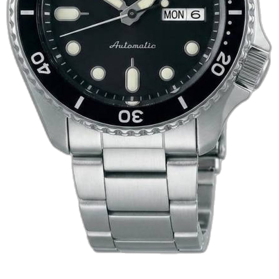 Seiko 5 Sports Automatic silver Black