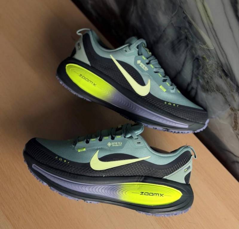 Nike Running Vomero 18 Gore-Tex Multi