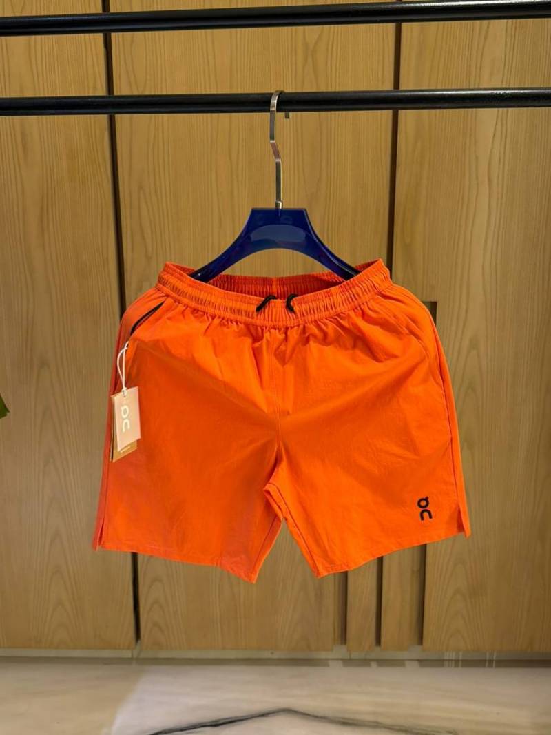 On Cloud IMPORTED STORE ARTICLE SHORTS