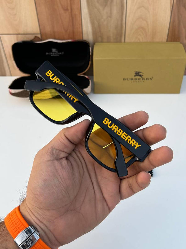 Burberry_wayfero_yellow