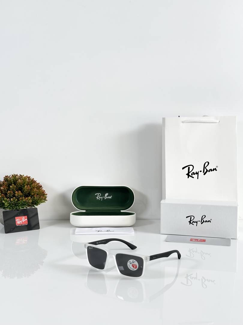 Rey ban 8375 Ice Black