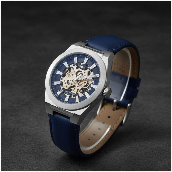 Tommy Hilfigar Automatic Skeleton Leather