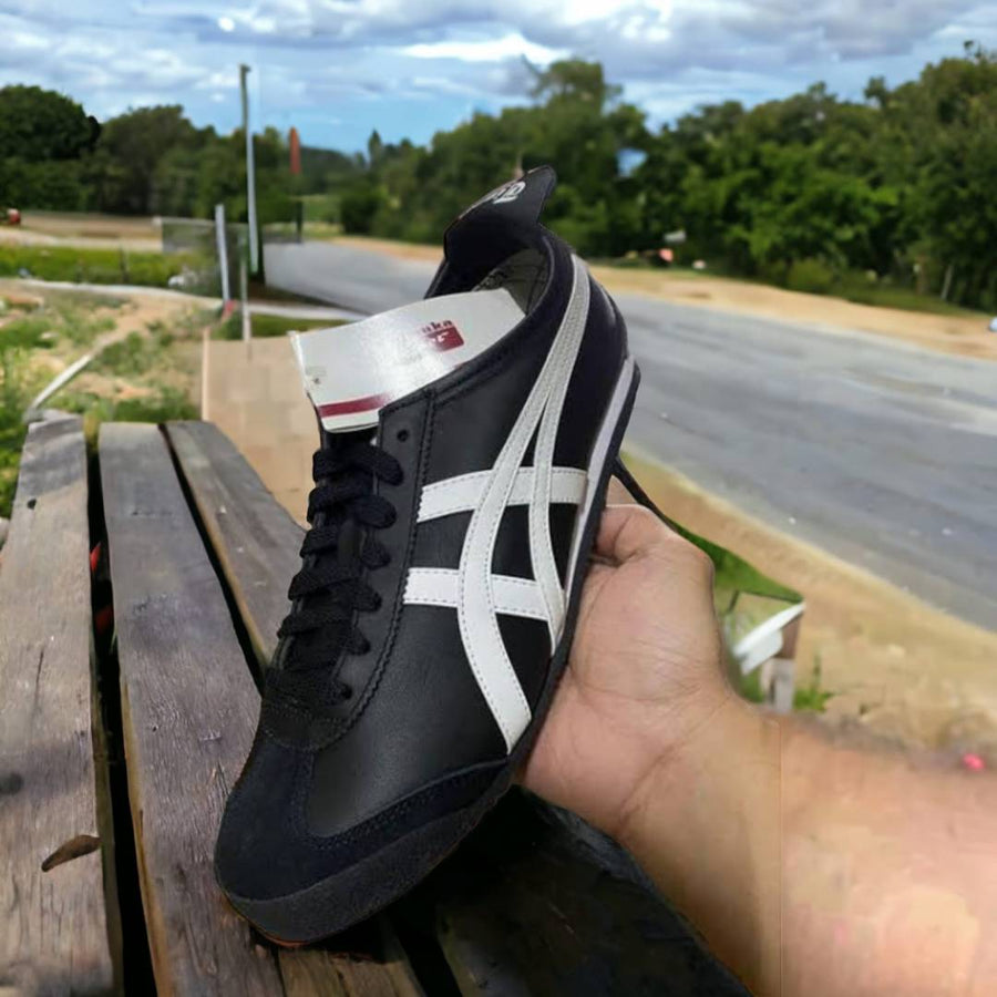 Onitsuka Tigar Mexico 66 Black White sale