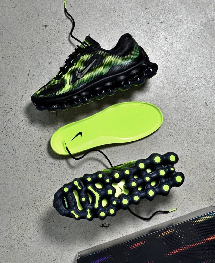 Nike LIQUID MAX POISON DART FROG