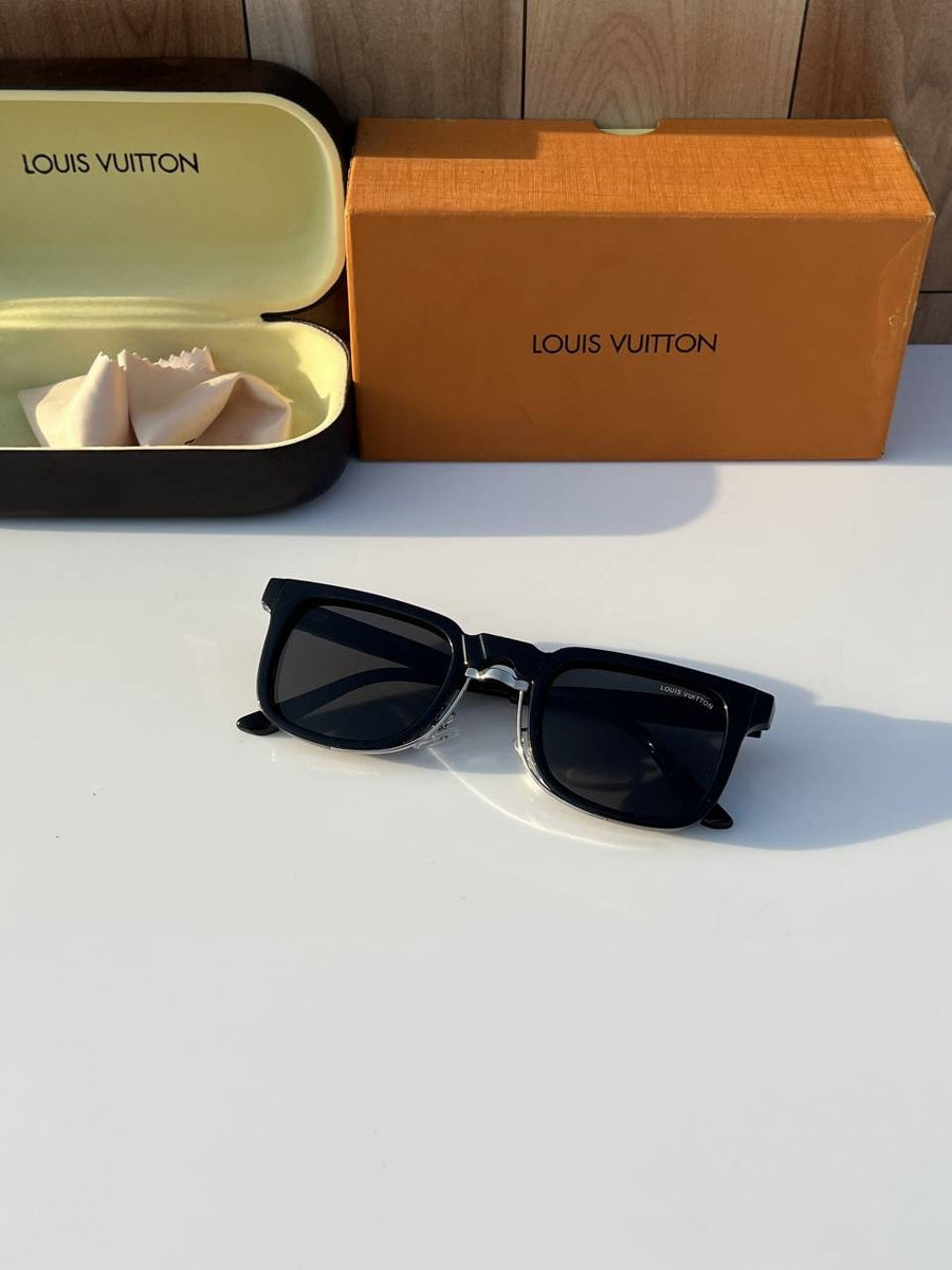 Louis Vuitton_1008_black_silver