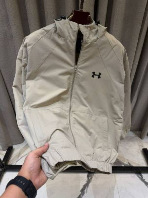 Under Armor Bomber Jacket Light Beige