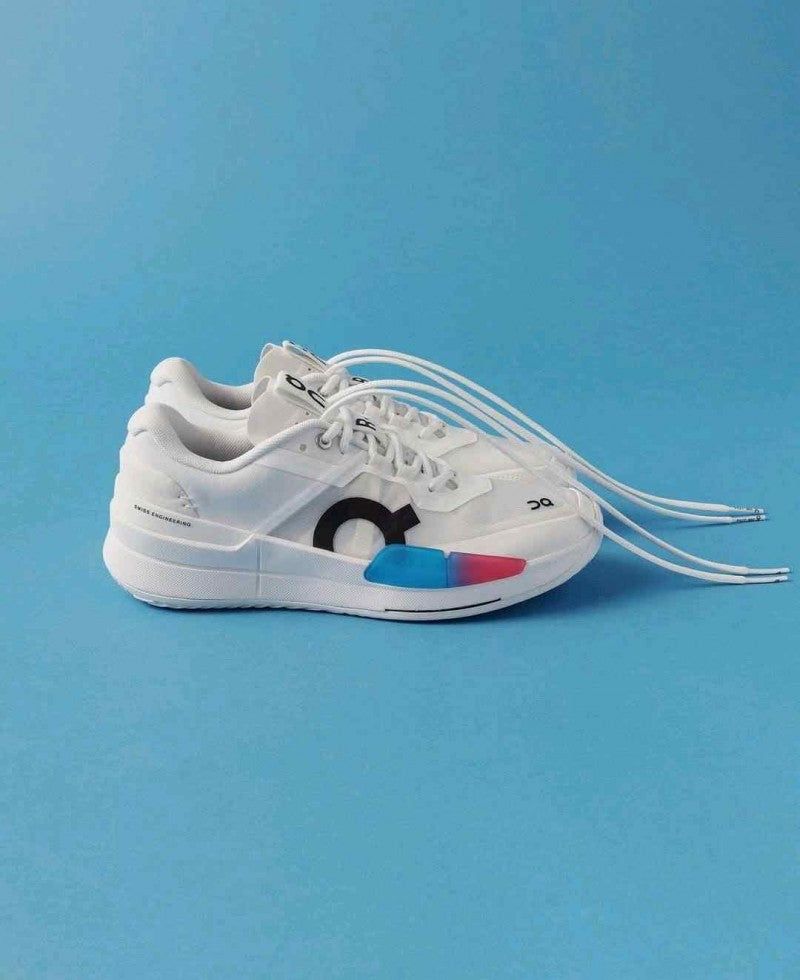 On Cloud Running The Roger Pro 2 White Malibu