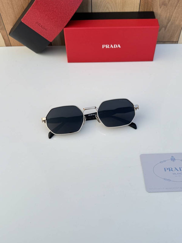Prada_187_gold_black