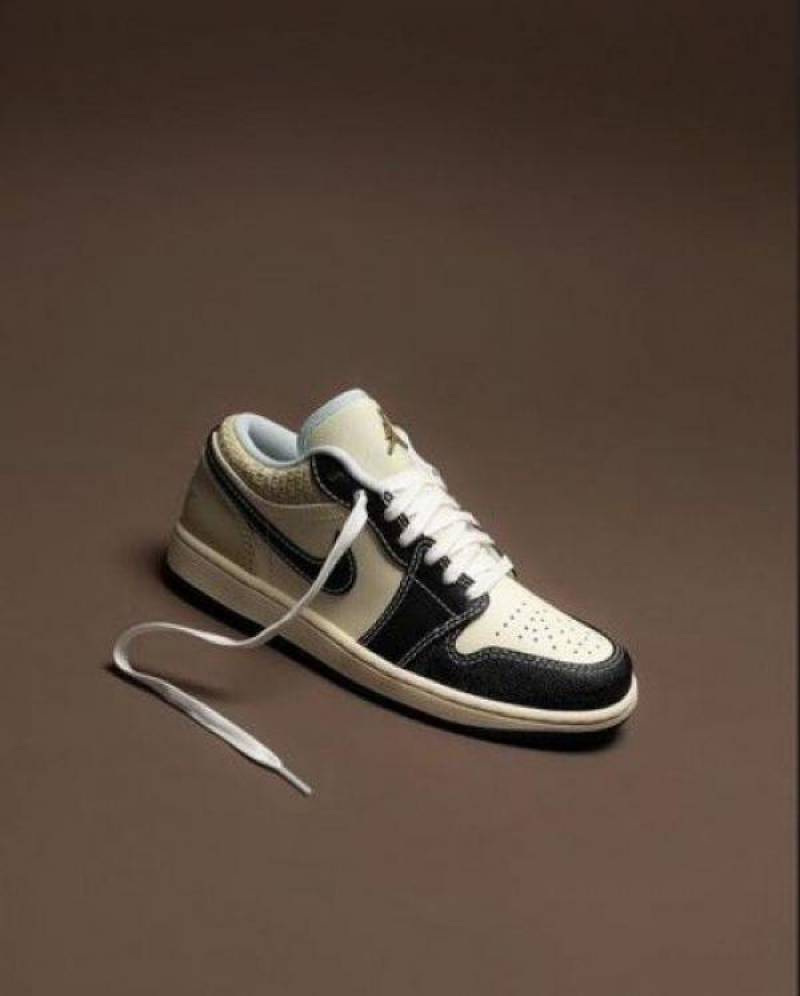 Jordan 1 Low SE Coconut Milk Black