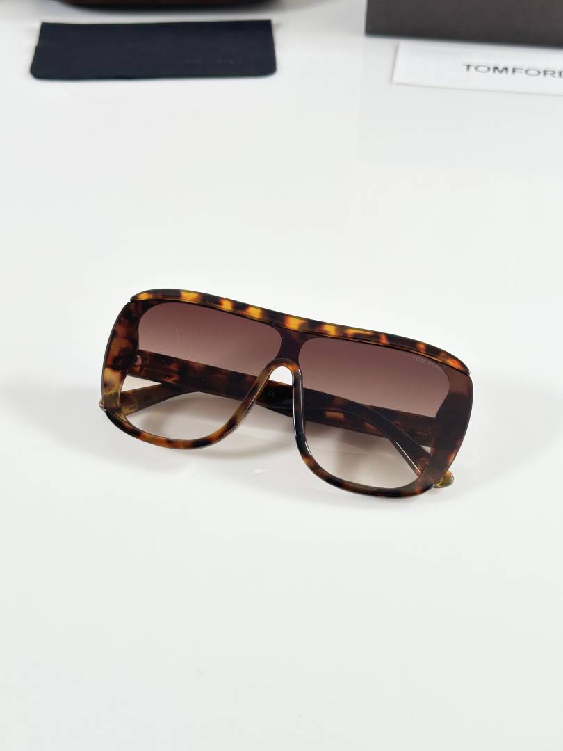 Tom forr 0559 Tiger Brown
