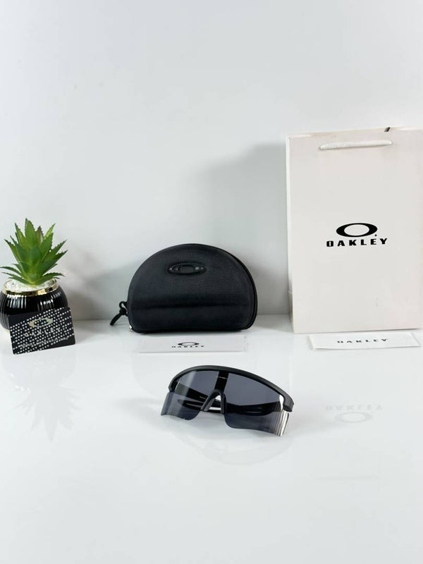 Oak 2306 Black