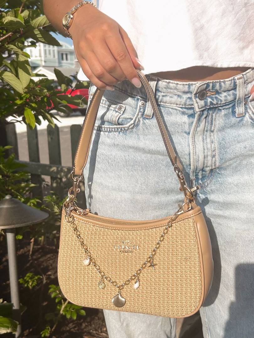 Coach_Teri_Beach_Edition_With_OriginalBox_DustCover