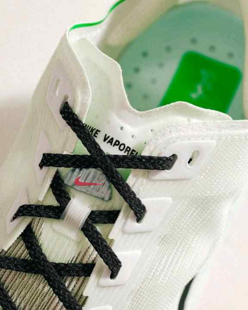 Nike_Zoom_X_Vaporfly_Next%_4 White Hyper Pink Mint Foam Black