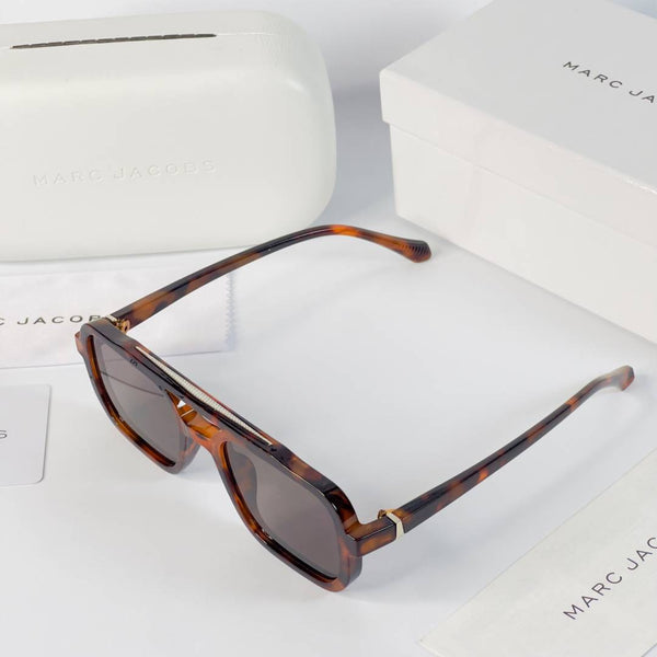 Marc jacob 18095 tiger black