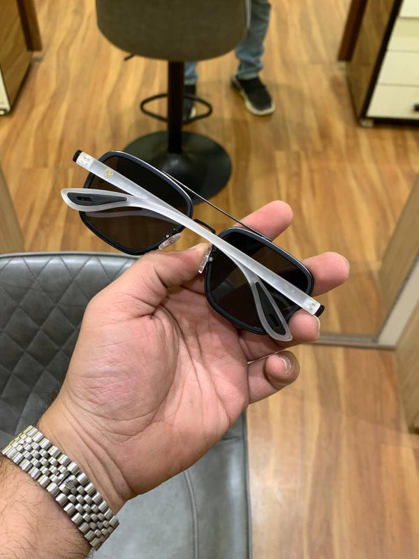 rey ban 06 white black