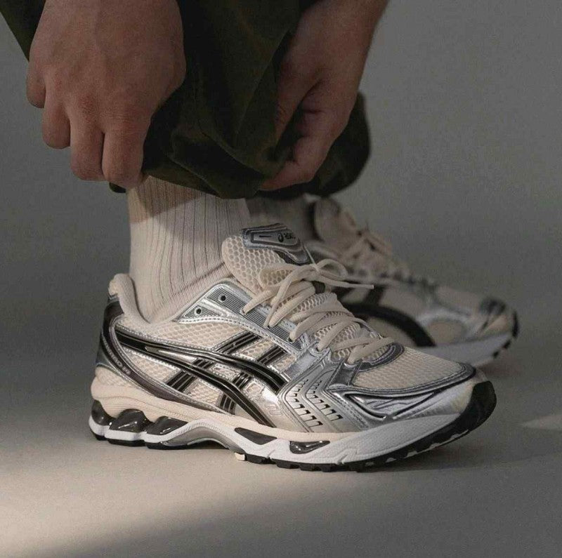 Asics Gel-Kayano 14 Cream Black Metallic Plum 1063