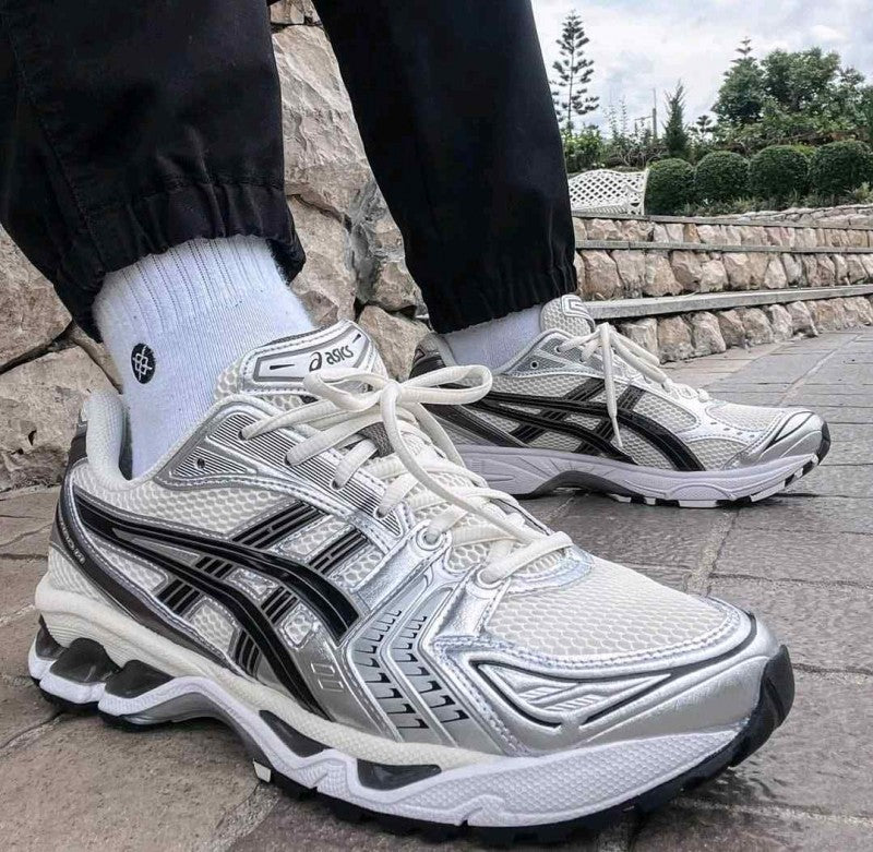 Asics Gel-Kayano 14 Cream Black Metallic Plum 1063