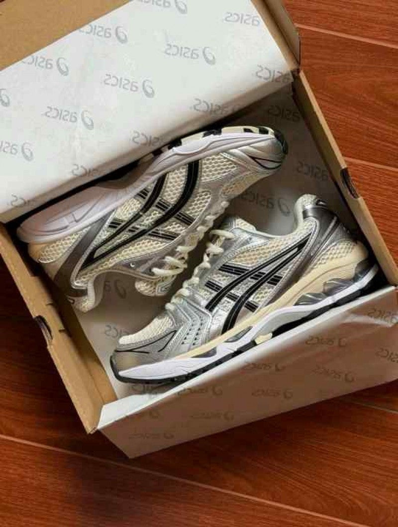 Asics Gel-Kayano 14 Cream Black Metallic Plum 1063