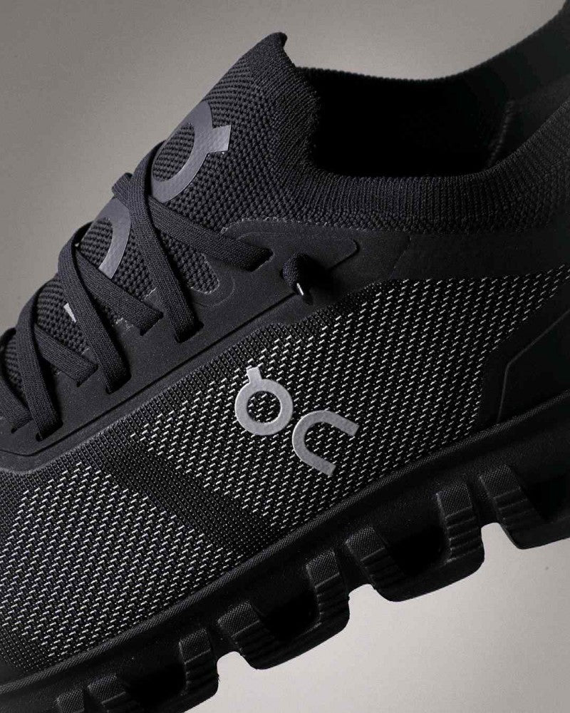 On Cloud 6 Versa Black Eclipse