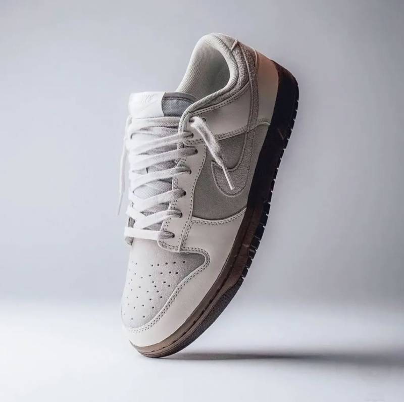 Nike SB DUNK LOW IRONSTONE