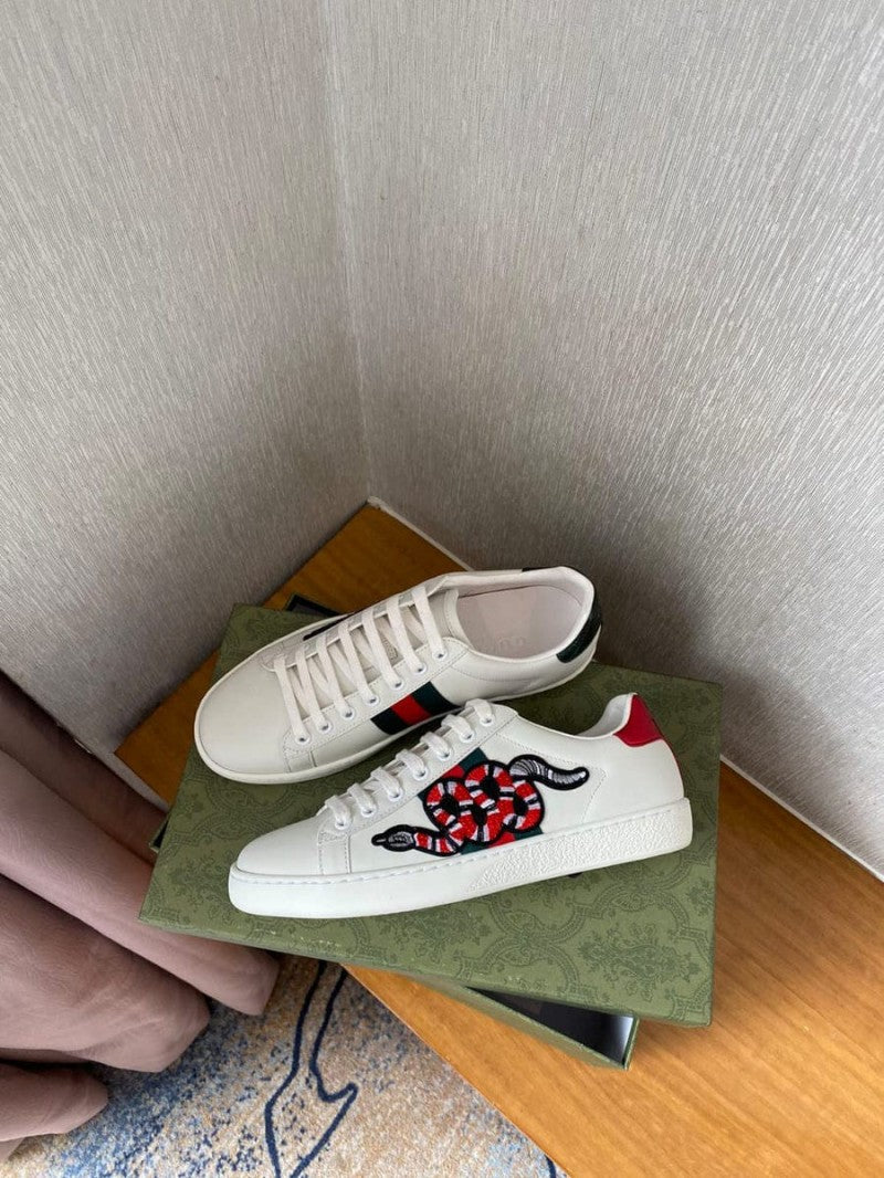 Gucccii snake premium sneaker--SALE