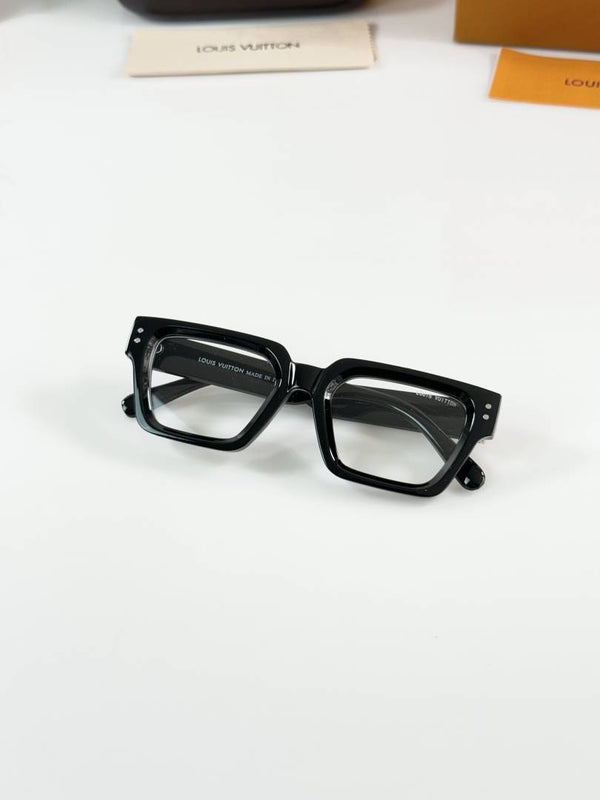 Louis Vuitton 8263 Black Frame
