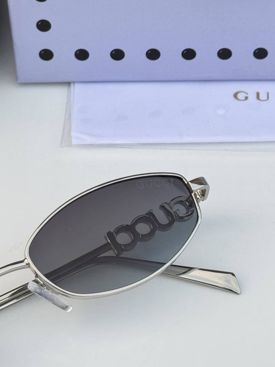 Guchi32827_silver_shaded