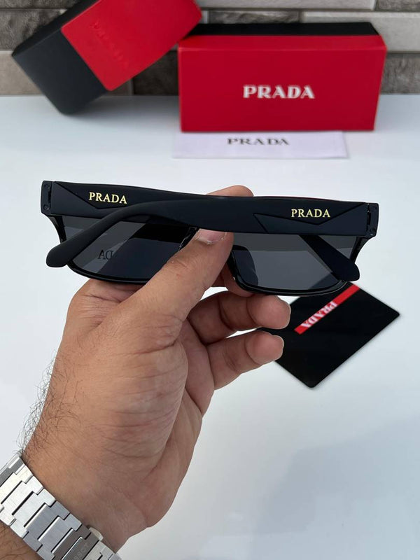 Prada_629_black